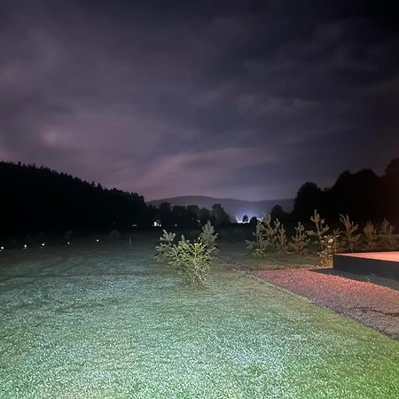 Lesny Park Polanica Apartamento Szczytna Exterior foto